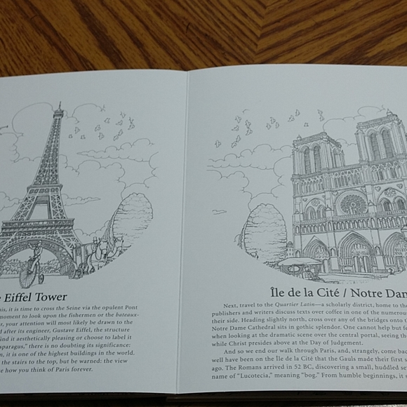 Panoramic Fold-out Coloring Paris - Picture 5 of 6